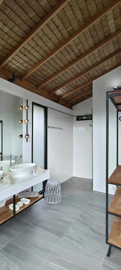 Villa On The Rock - 360 Bay View Thong Sala Extérieur photo